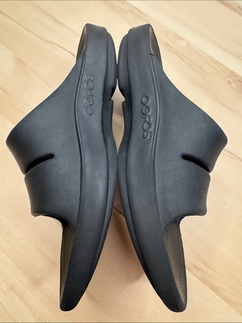 OOFOS OOahh Recovery Slides Black M9 W 11